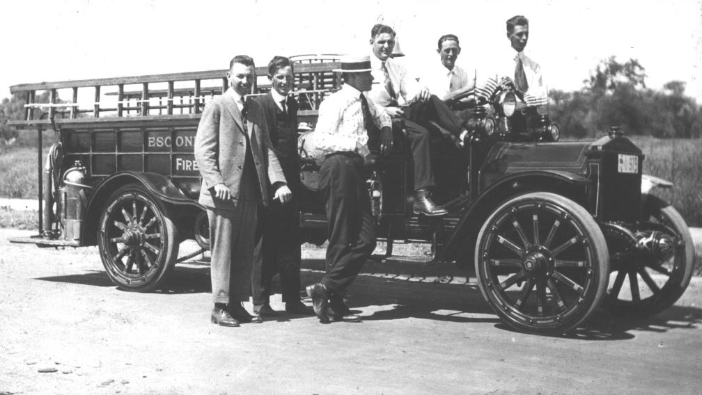 1914 Federal Fire Engine